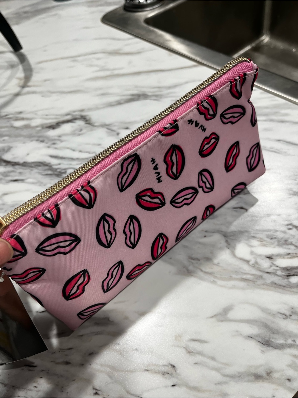 Pink Lip-Print Zip Pouch | Women Bags